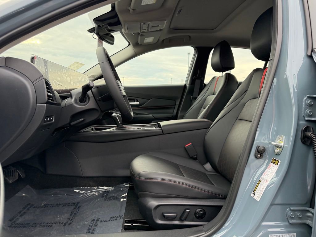 New 2026 Nissan Sentra SR w/ SR Premium Package image 11