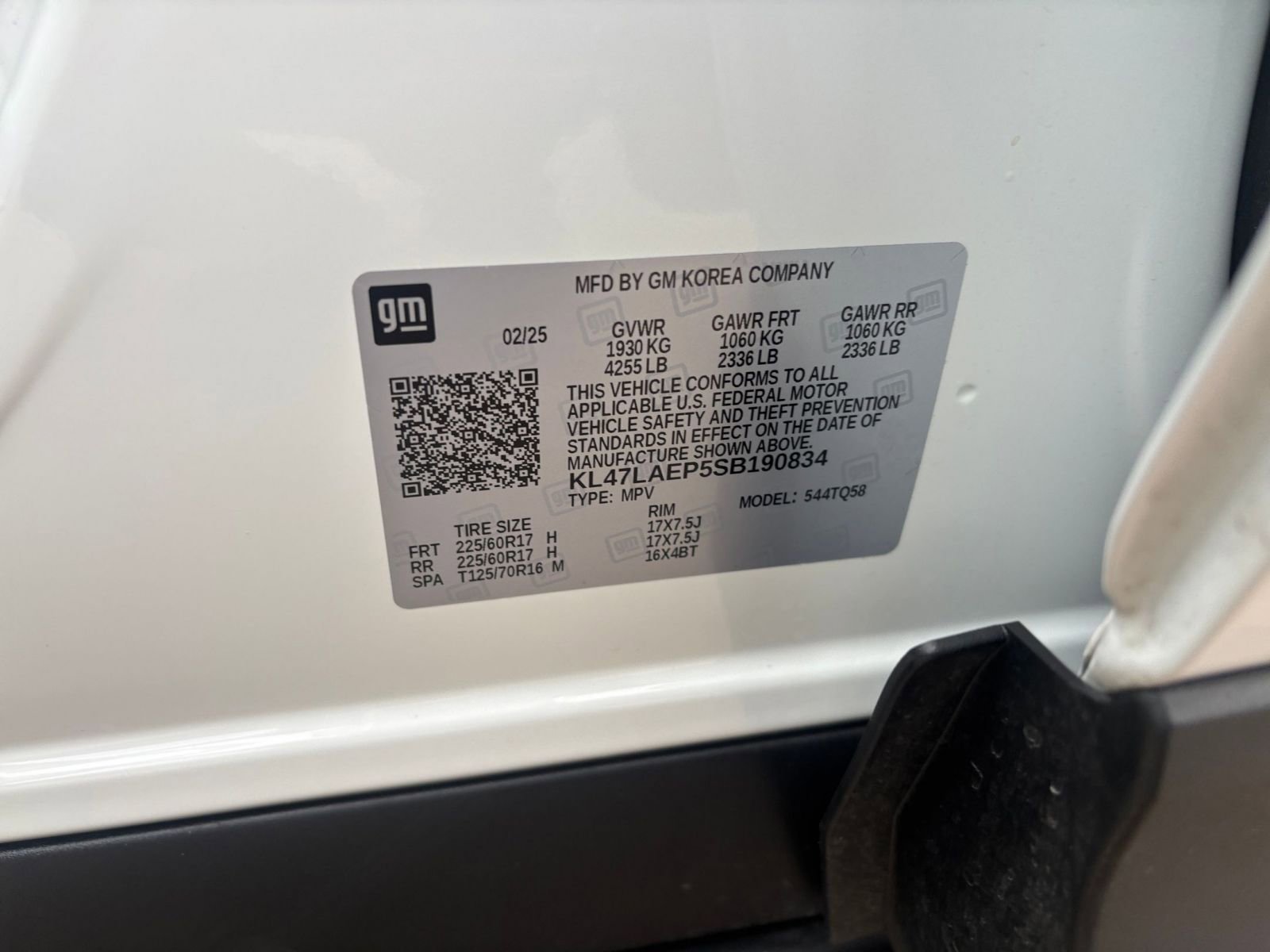 Used 2025 Buick Envista Preferred FWD image 28
