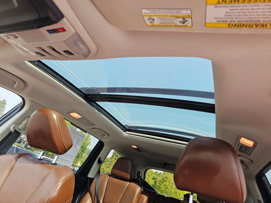 Used 2019 Subaru Ascent Touring w/ Popular Package #3 AWD/4WD image 11