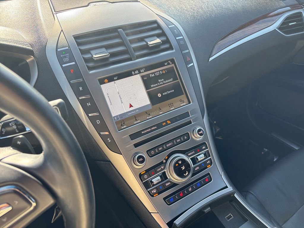 Used 2017 Lincoln MKZ Reserve w/ Climate Package image 16