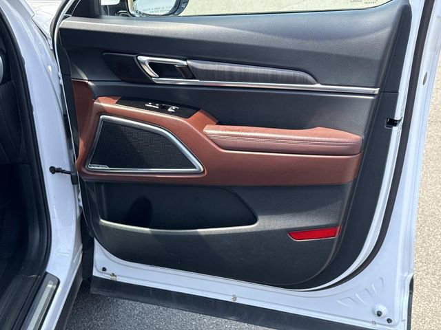 Used 2024 Kia Telluride SX image 8