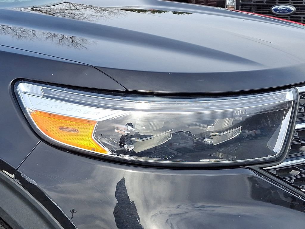 Certified 2022 Ford Explorer XLT image 9