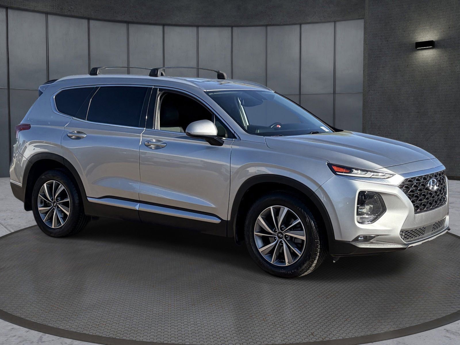 Used 2020 Hyundai Santa Fe SEL w/ Convenience Package FWD image 8