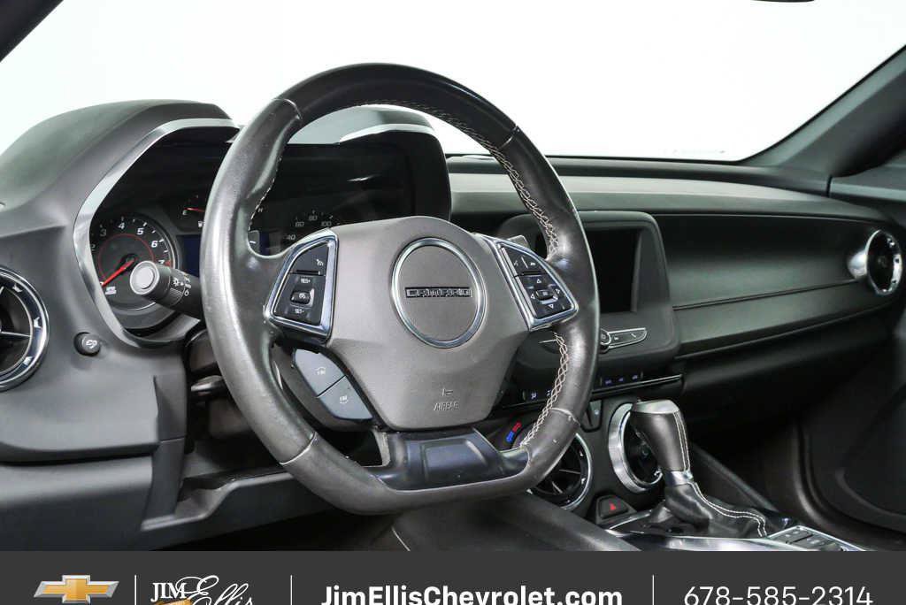 Certified 2023 Chevrolet Camaro LT RWD image 4