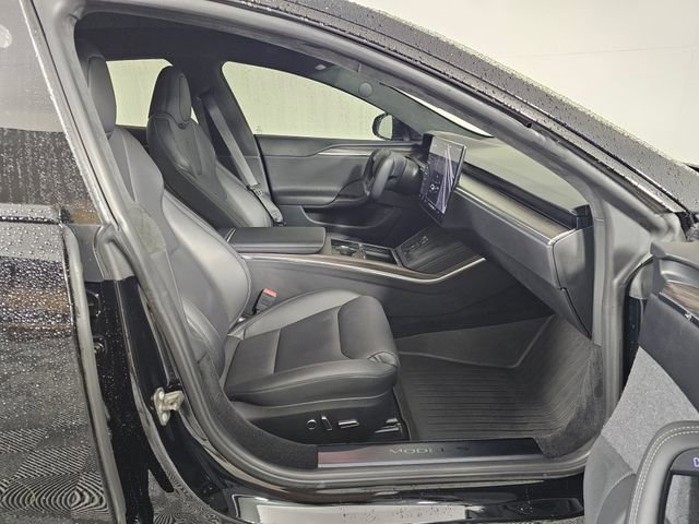 Used 2022 Tesla Model S image 11