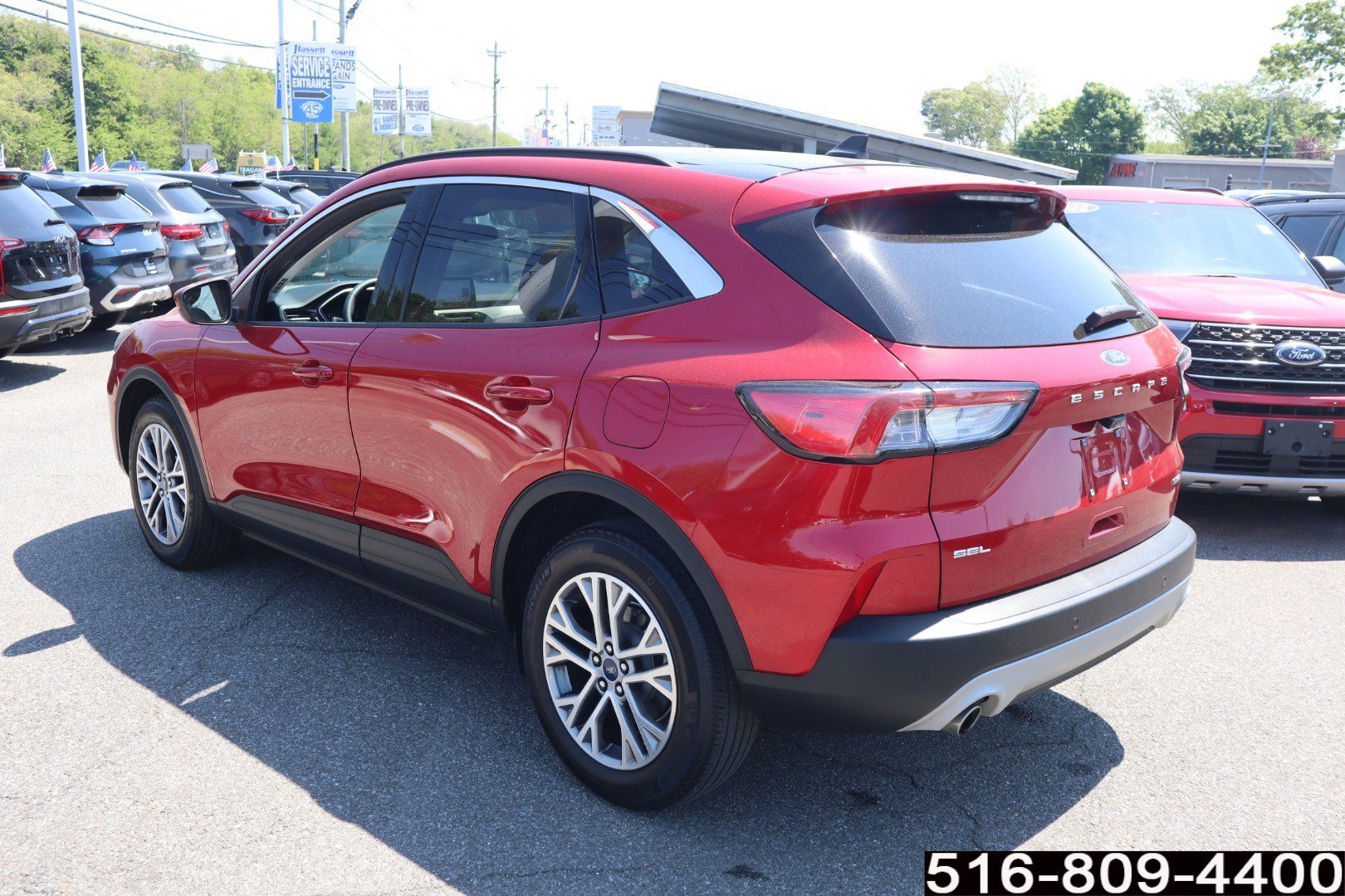 Used 2022 Ford Escape SEL AWD/4WD image 7
