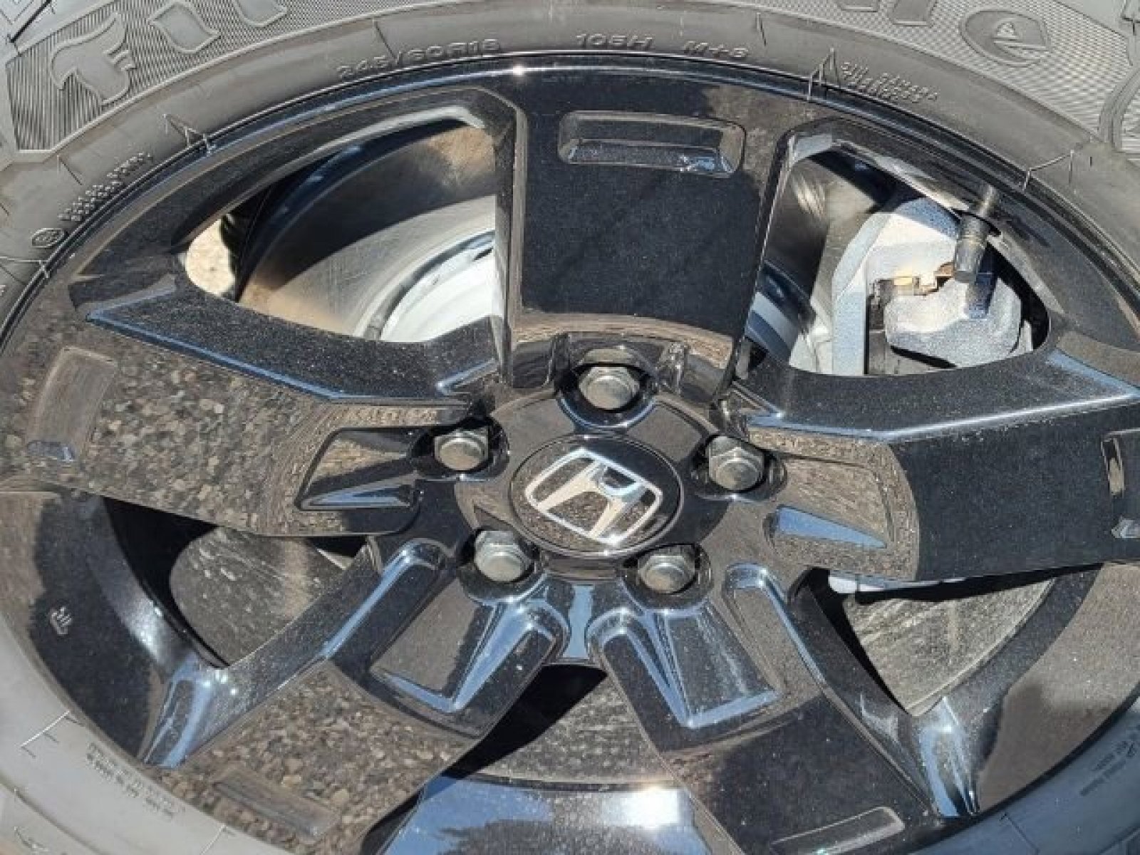 New 2026 Honda Ridgeline Black Edition image 3