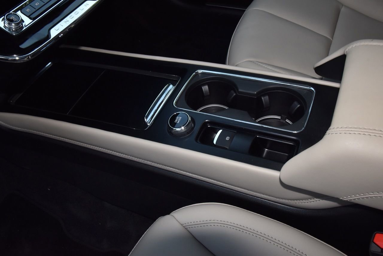 New 2026 Lincoln Corsair Premiere FWD image 30