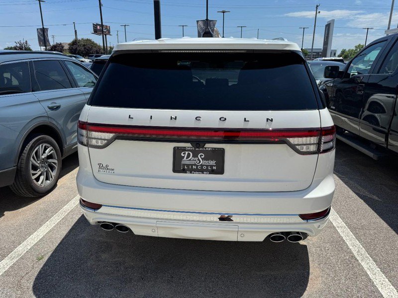 Used 2026 Lincoln Aviator Black Label w/ Dynamic Handling Package AWD/4WD image 3
