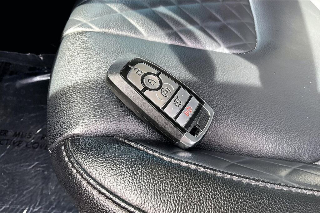 Used 2023 Ford Edge Titanium w/ Cargo Accessory Package AWD/4WD image 35