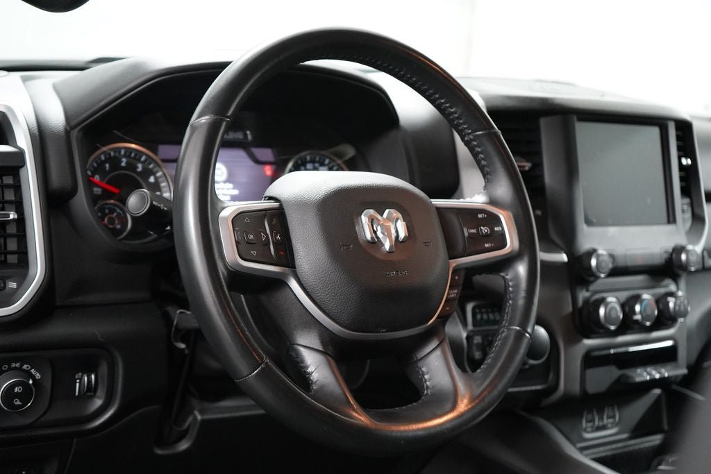 Used 2022 RAM 1500 Big Horn AWD/4WD image 14