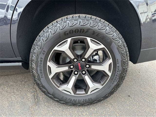 New 2026 GMC Yukon AT4 Ultimate w/ LPO, Floor Liner Package image 4