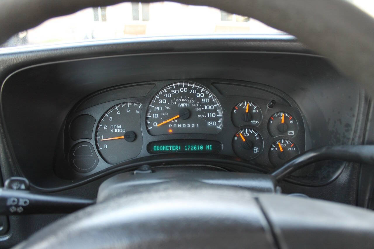 Used 2006 Chevrolet Silverado 1500 W/T RWD image 40