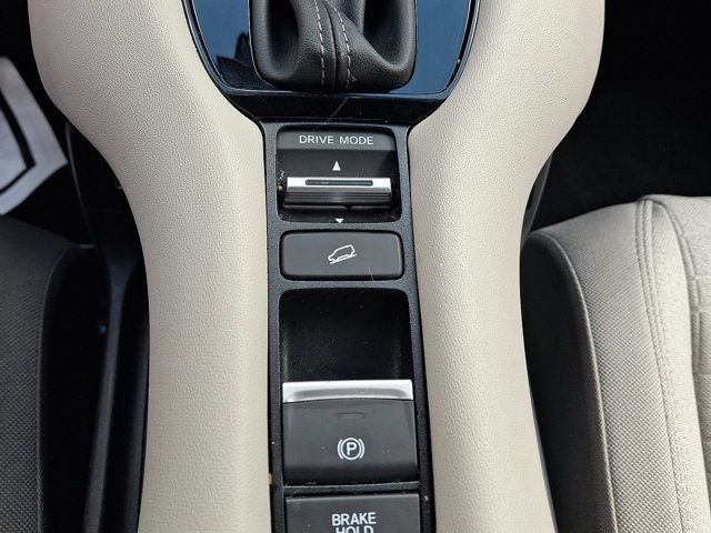 Used 2023 Honda HR-V LX image 22