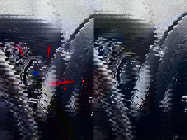 Used 2022 Chevrolet Silverado 2500 LT w/ Convenience Package image 14