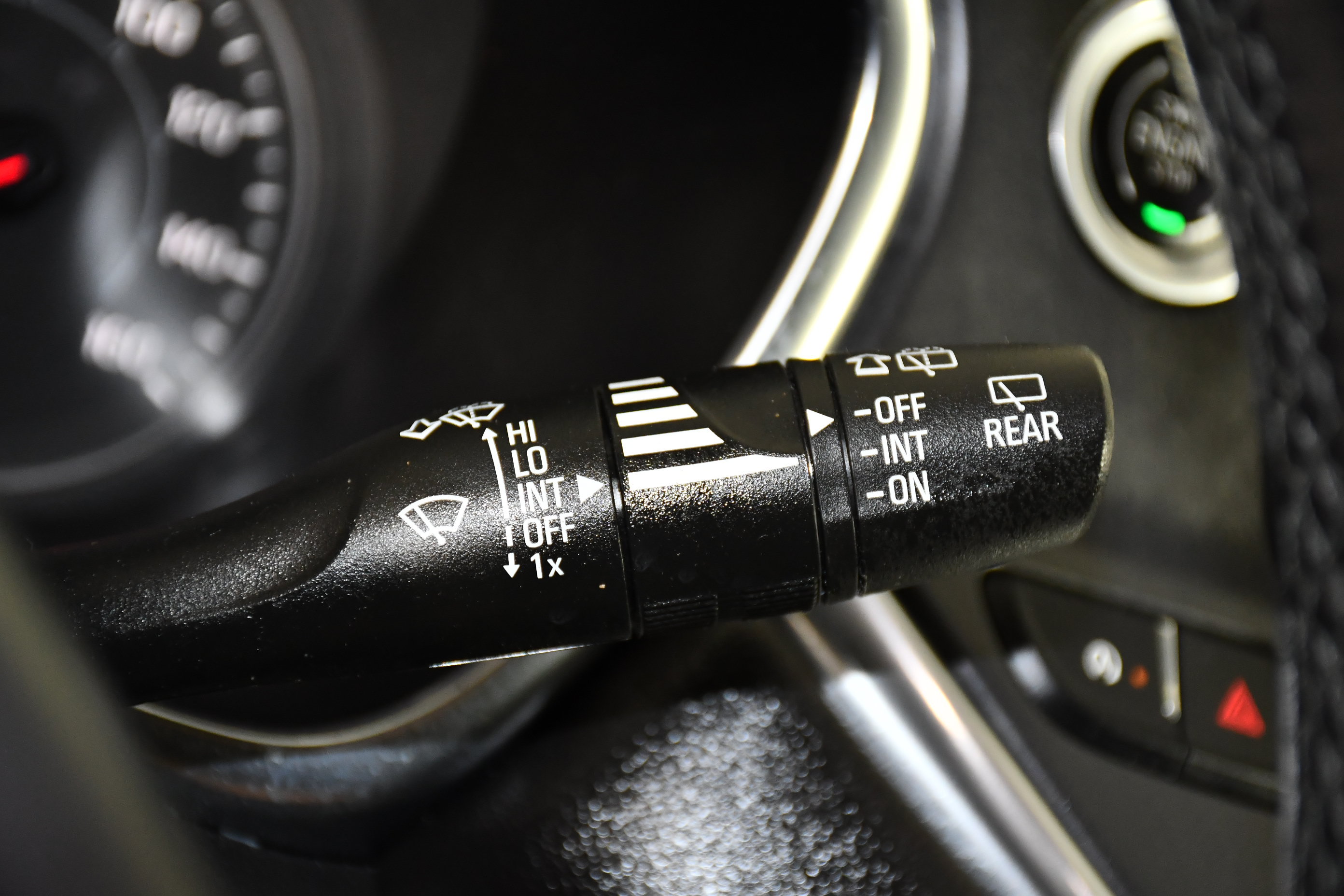Used 2021 Chevrolet Blazer LT AWD/4WD image 23