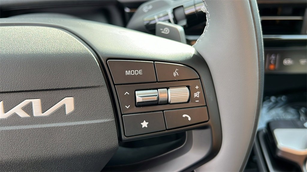 New 2025 Kia EV6 Light image 16