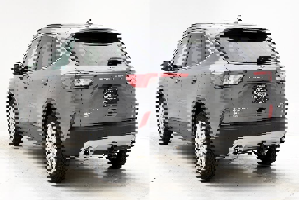 Used 2022 Ford Escape Titanium w/ Titanium Elite Package image 6