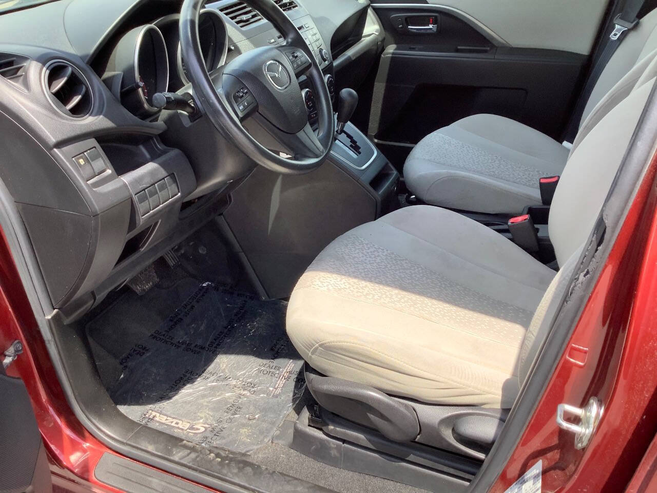 Used 2012 MAZDA MAZDA5 Sport FWD image 22