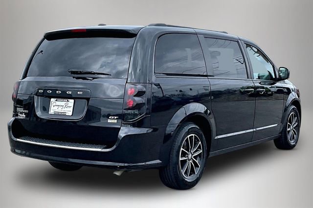 Used 2018 Dodge Grand Caravan GT image 5