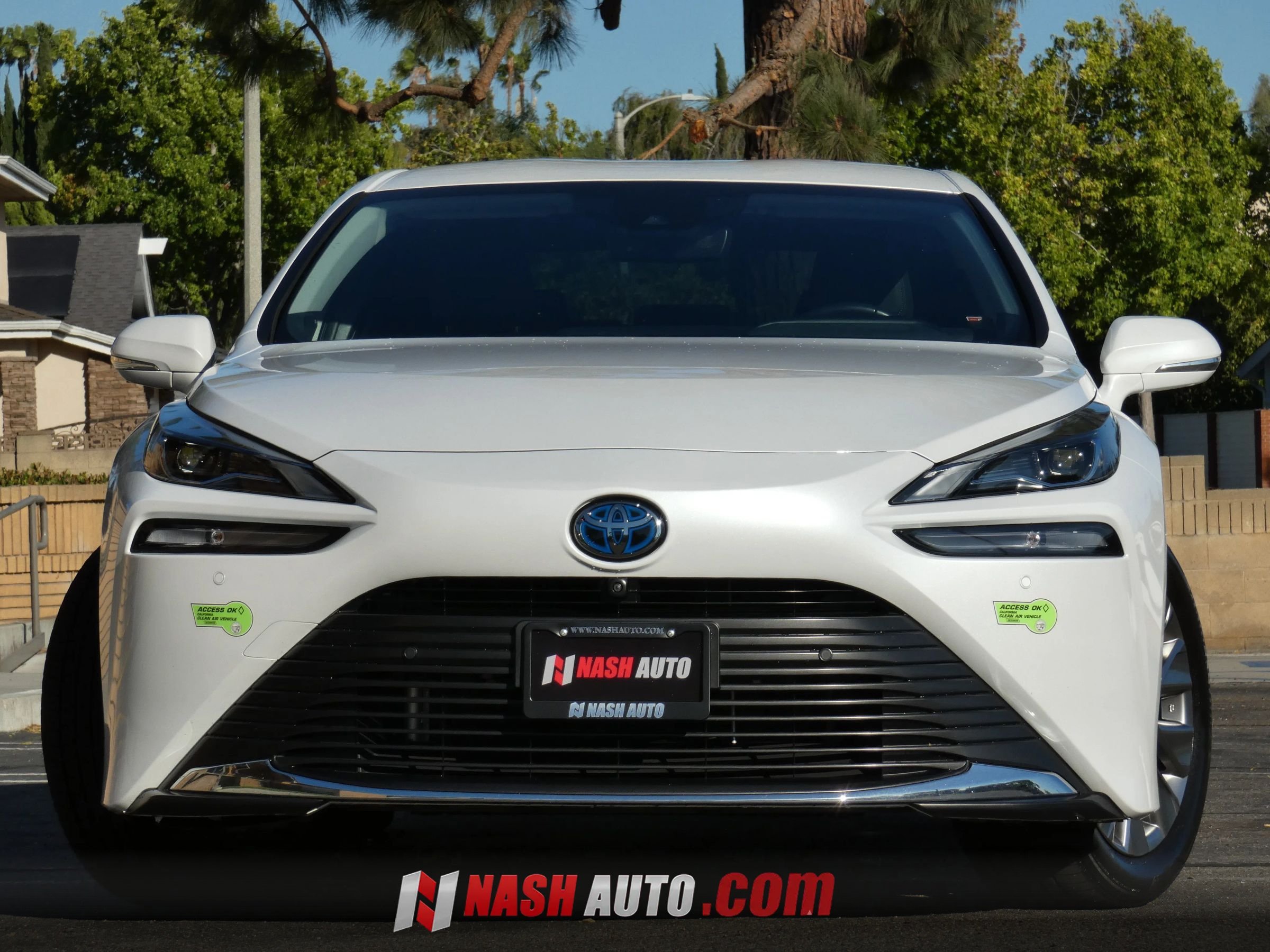Used 2022 Toyota Mirai w/ Advanced Technology Package RWD image 18