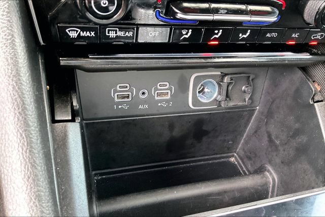 Used 2024 Jeep Grand Cherokee Laredo AWD/4WD image 15
