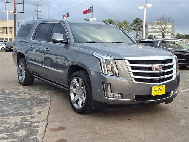 Used 2018 Cadillac Escalade ESV Premium Luxury image 21