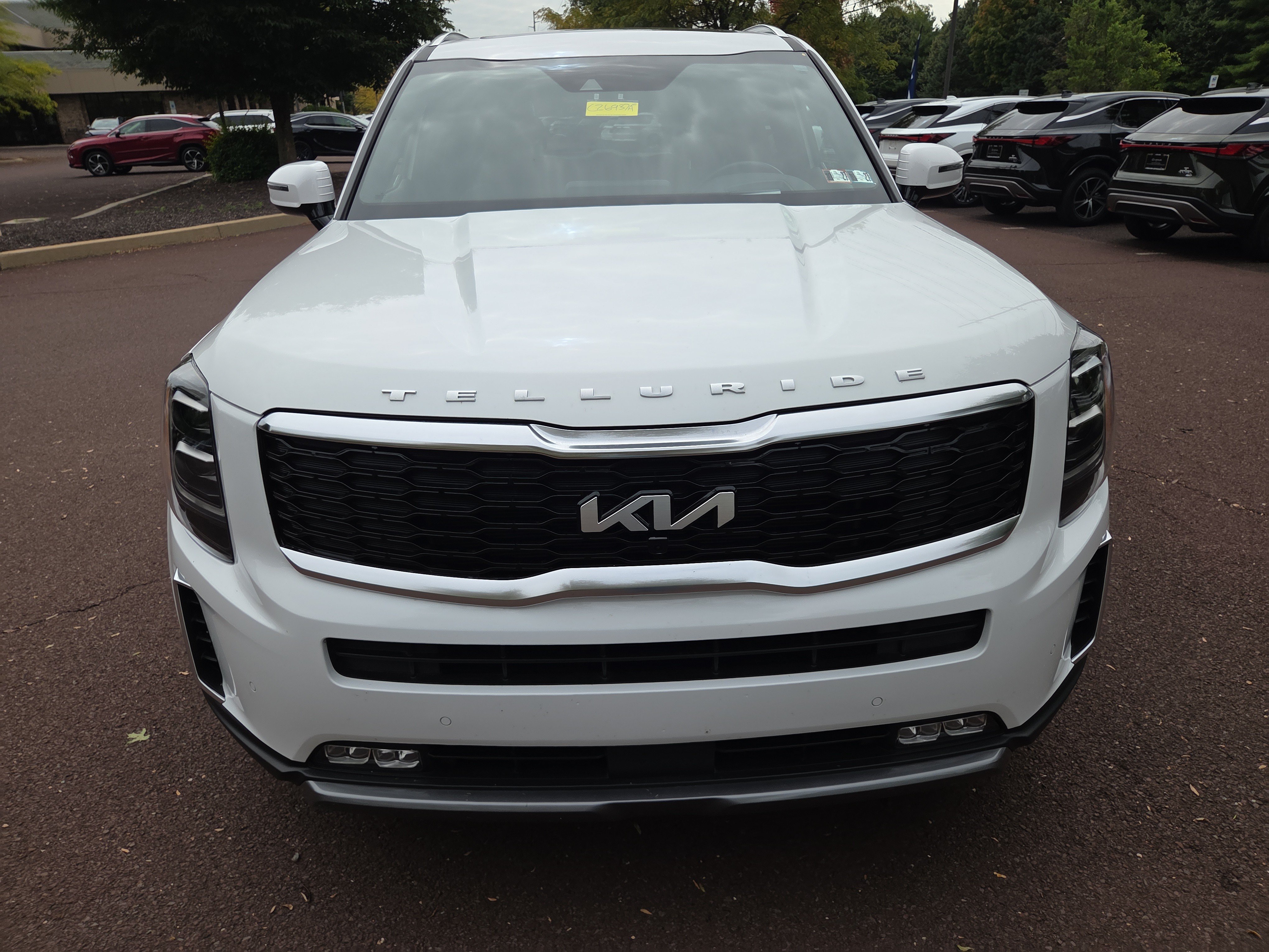 Used 2022 Kia Telluride SX w/ SX Prestige Package AWD/4WD image 8