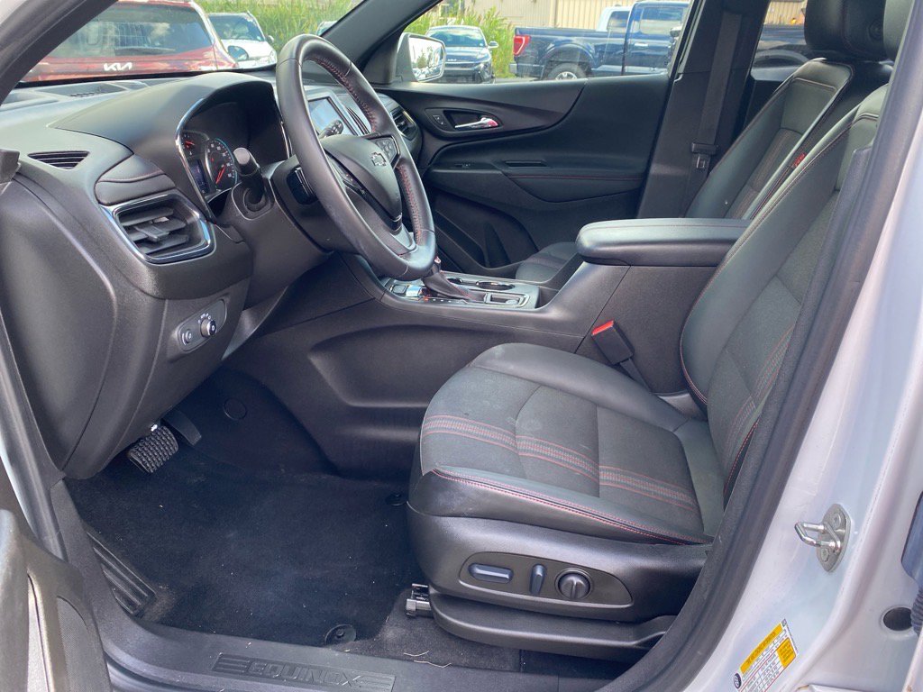 Used 2022 Chevrolet Equinox RS image 9