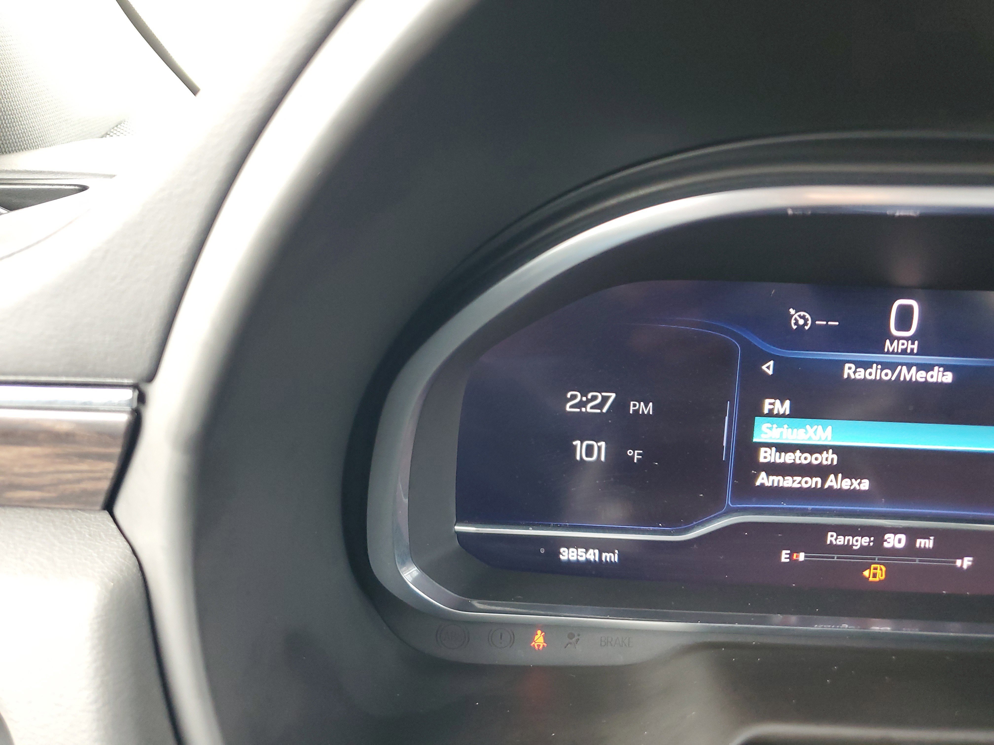 Used 2023 Chevrolet Suburban Z71 w/ Luxury Package image 34