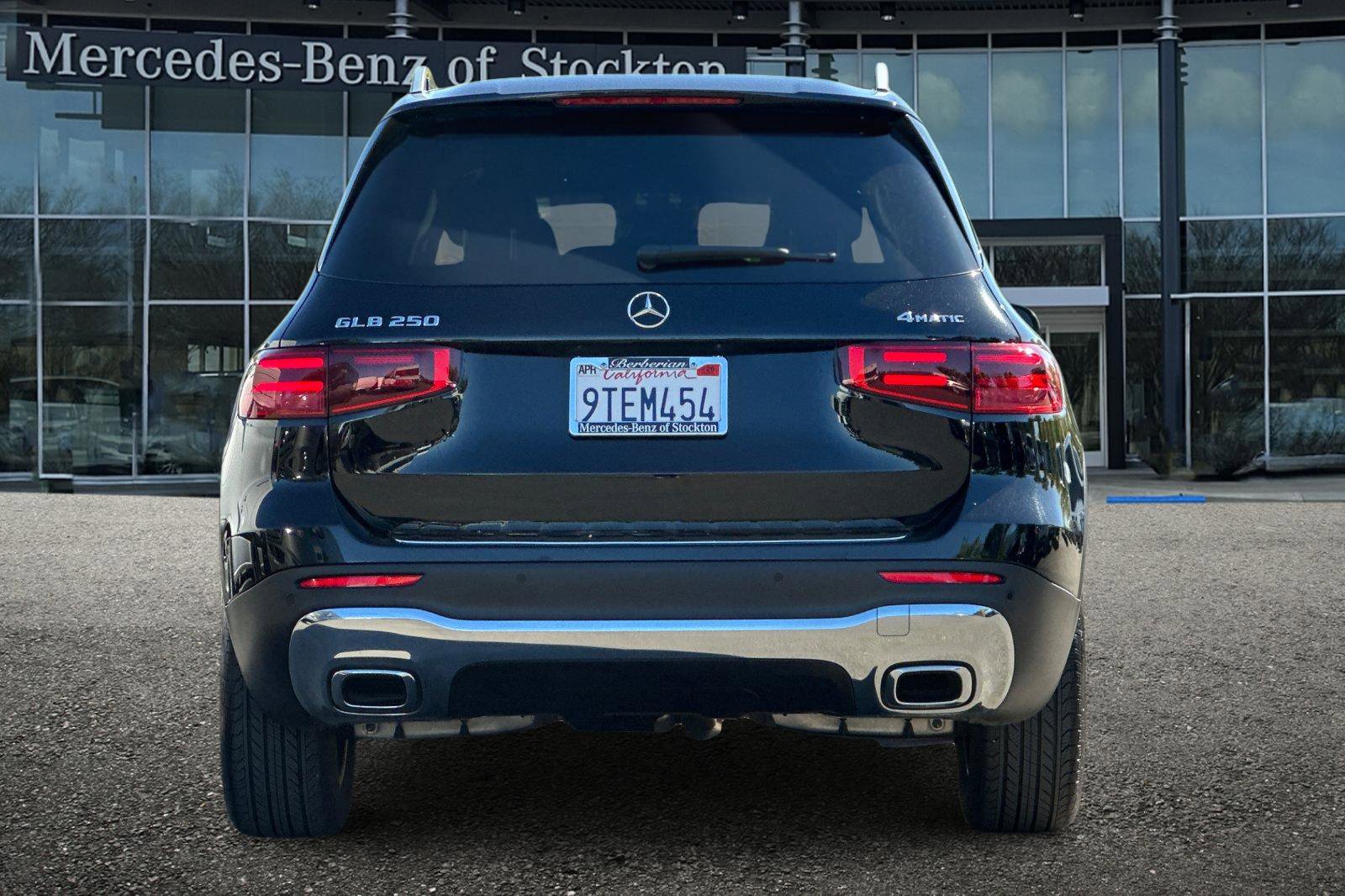 Certified 2025 Mercedes-Benz GLB 250 4MATIC image 5