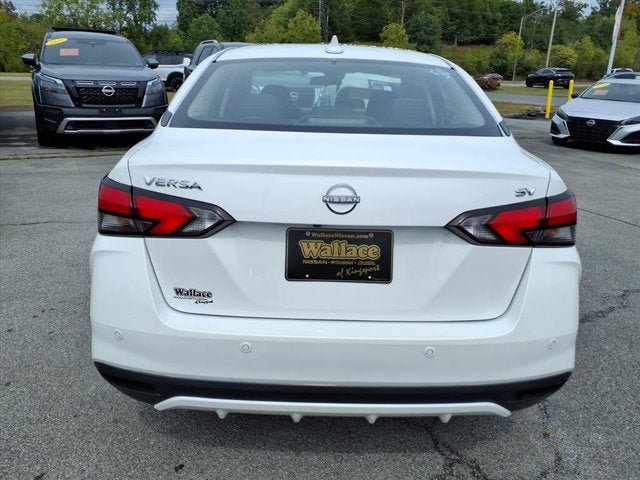 Used 2024 Nissan Versa SV FWD image 17