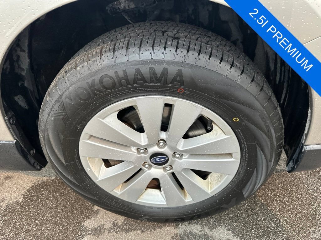Used 2017 Subaru Outback 2.5i Premium AWD/4WD image 32