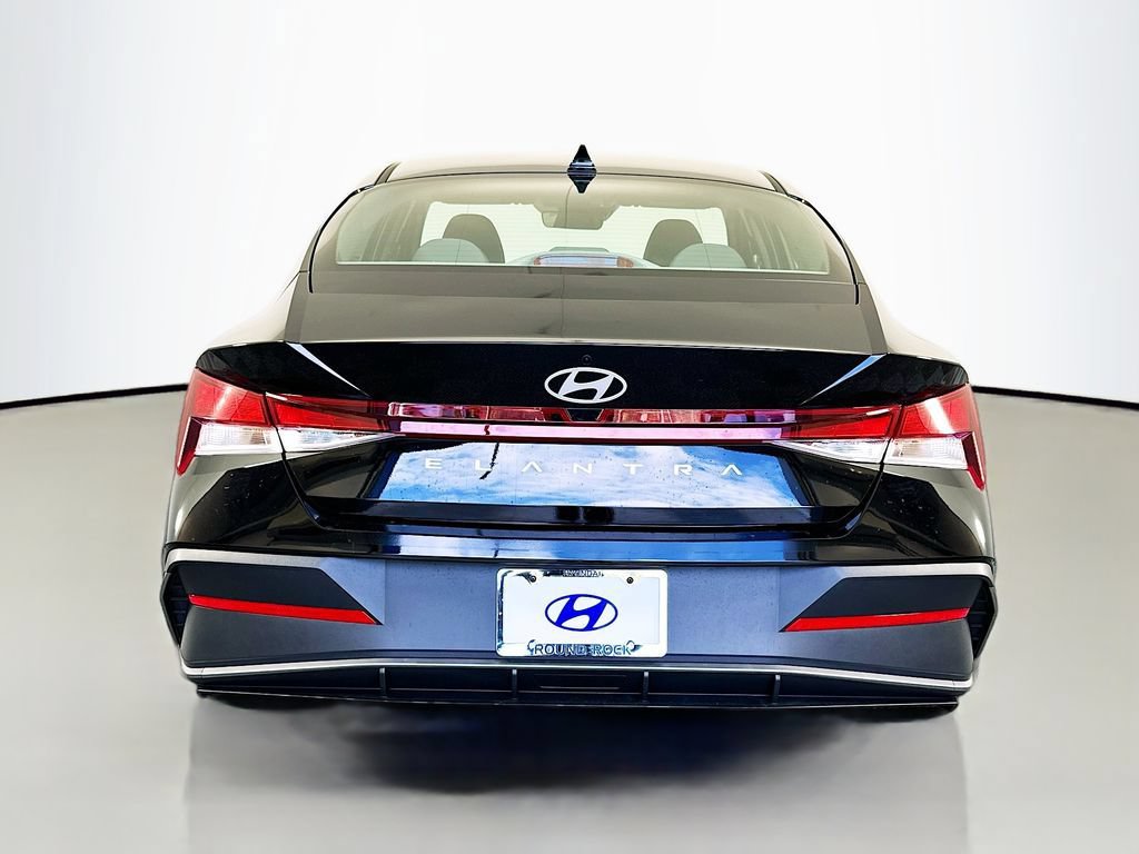 New 2026 Hyundai Elantra SE w/ Cargo Package FWD image 6