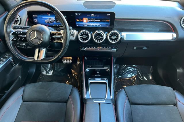 Used 2024 Mercedes-Benz GLB 250 image 15