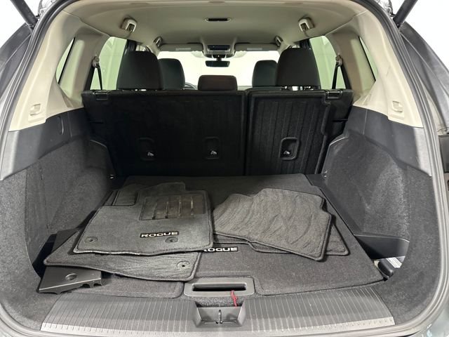Certified 2026 Nissan Rogue SV image 26