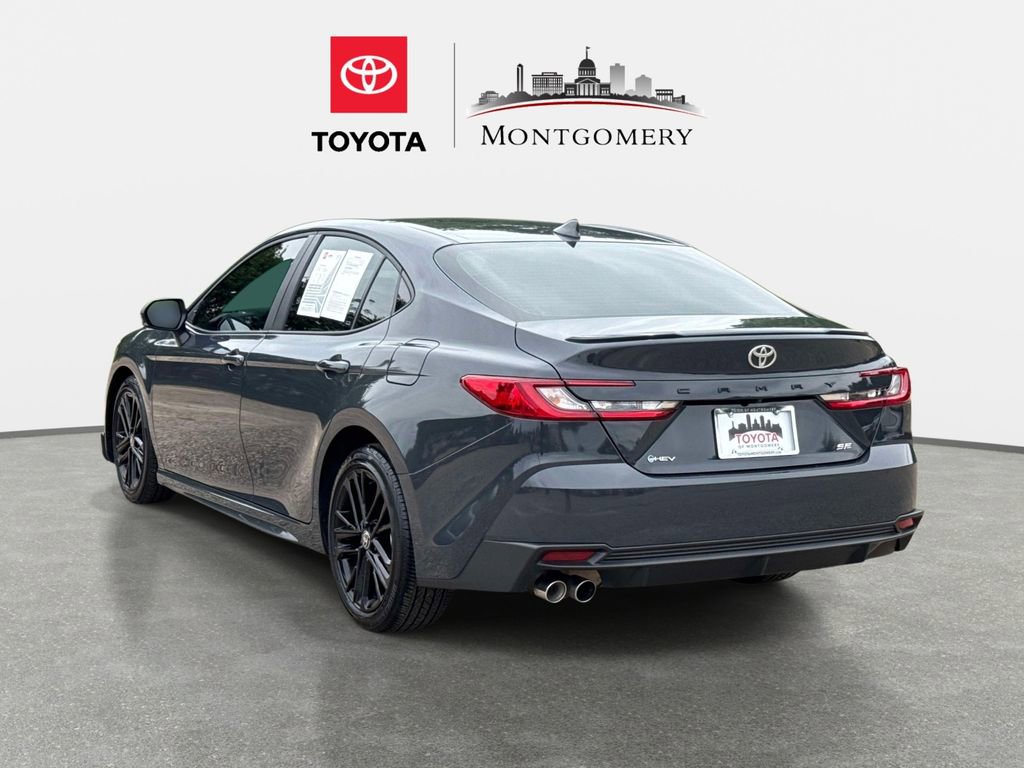 Used 2025 Toyota Camry SE w/ Convenience Package FWD image 5
