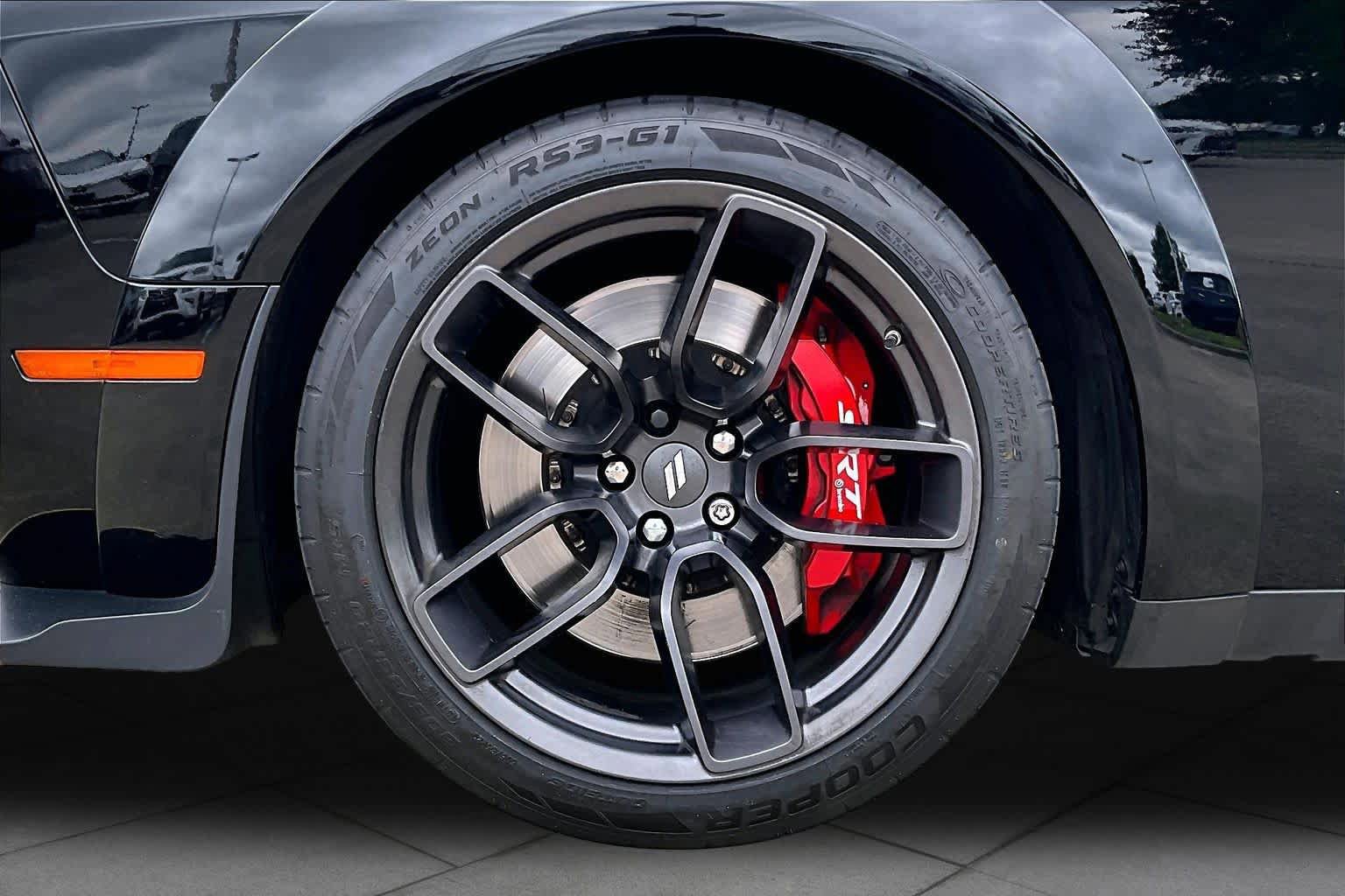 Used 2021 Dodge Challenger R/T Scat Pack RWD image 10