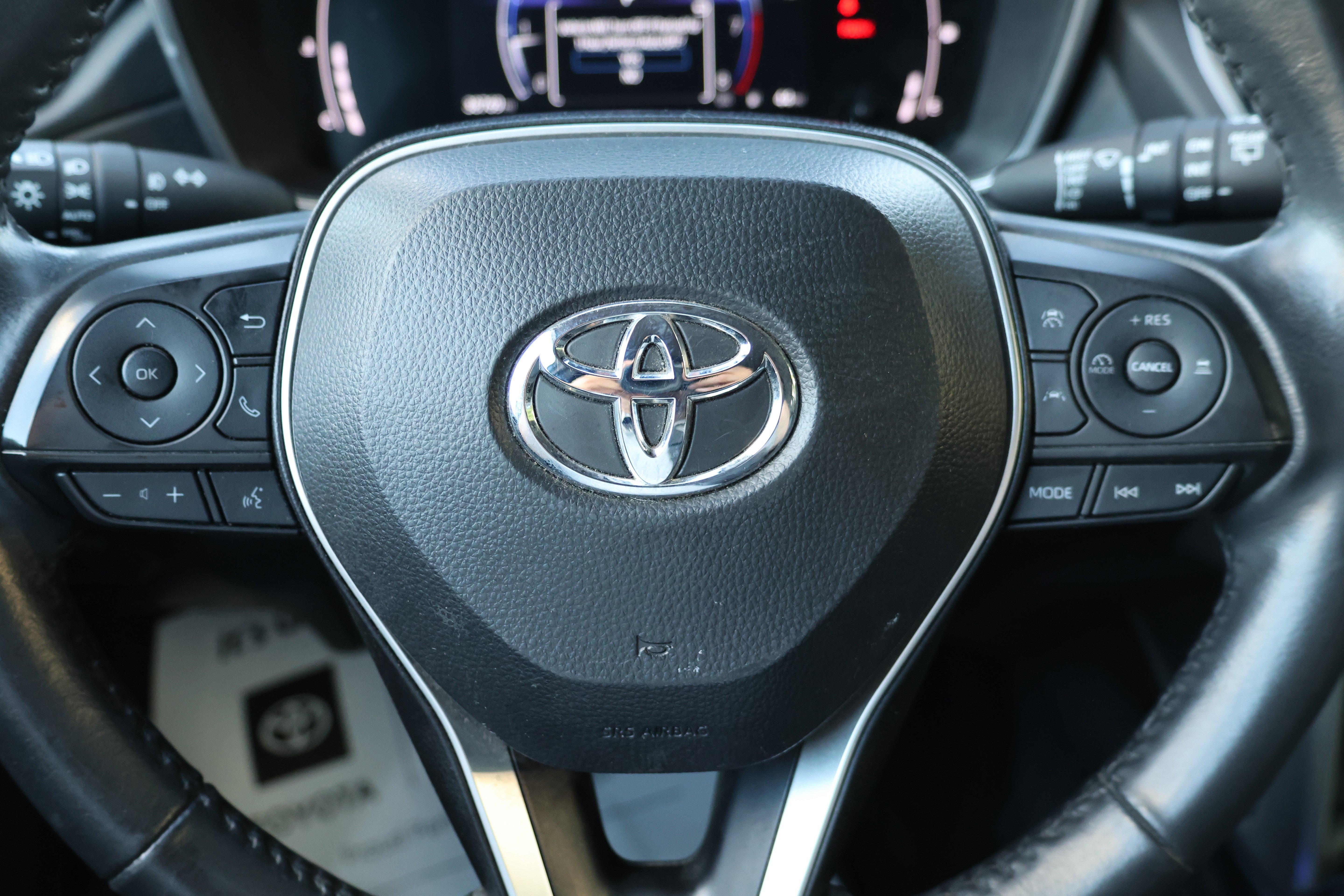 Certified 2024 Toyota Corolla Cross XLE FWD image 24
