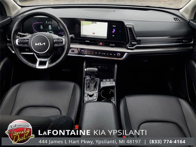 Certified 2025 Kia Sportage EX image 29