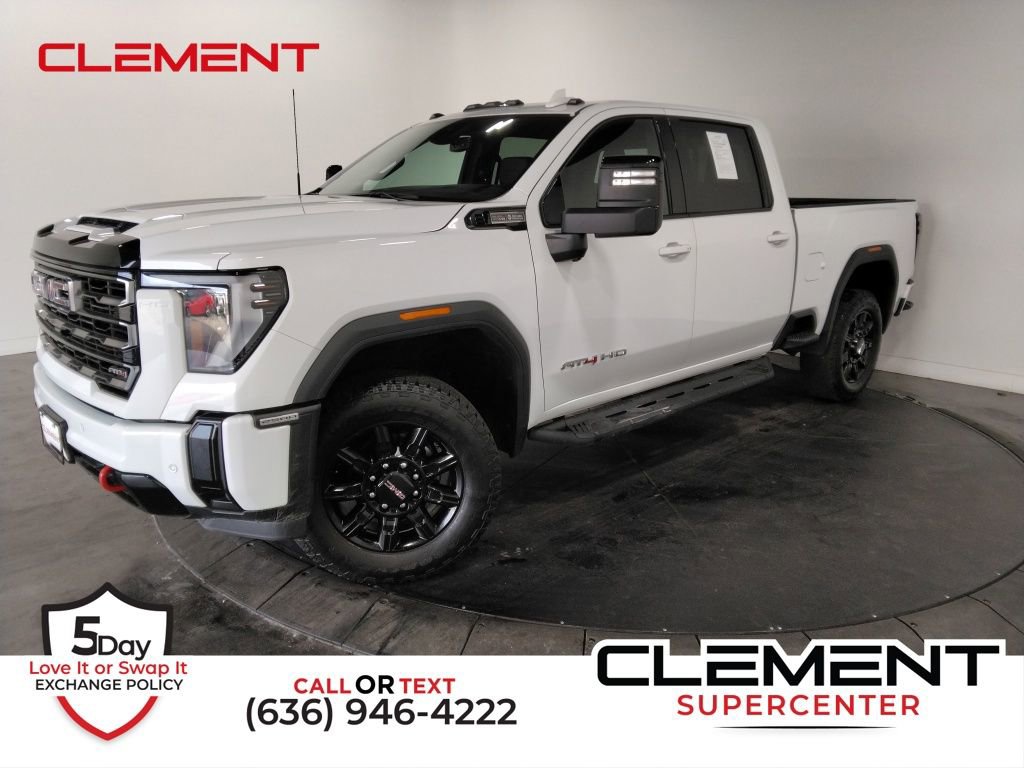 Used 2025 GMC Sierra 2500 AT4 image 1