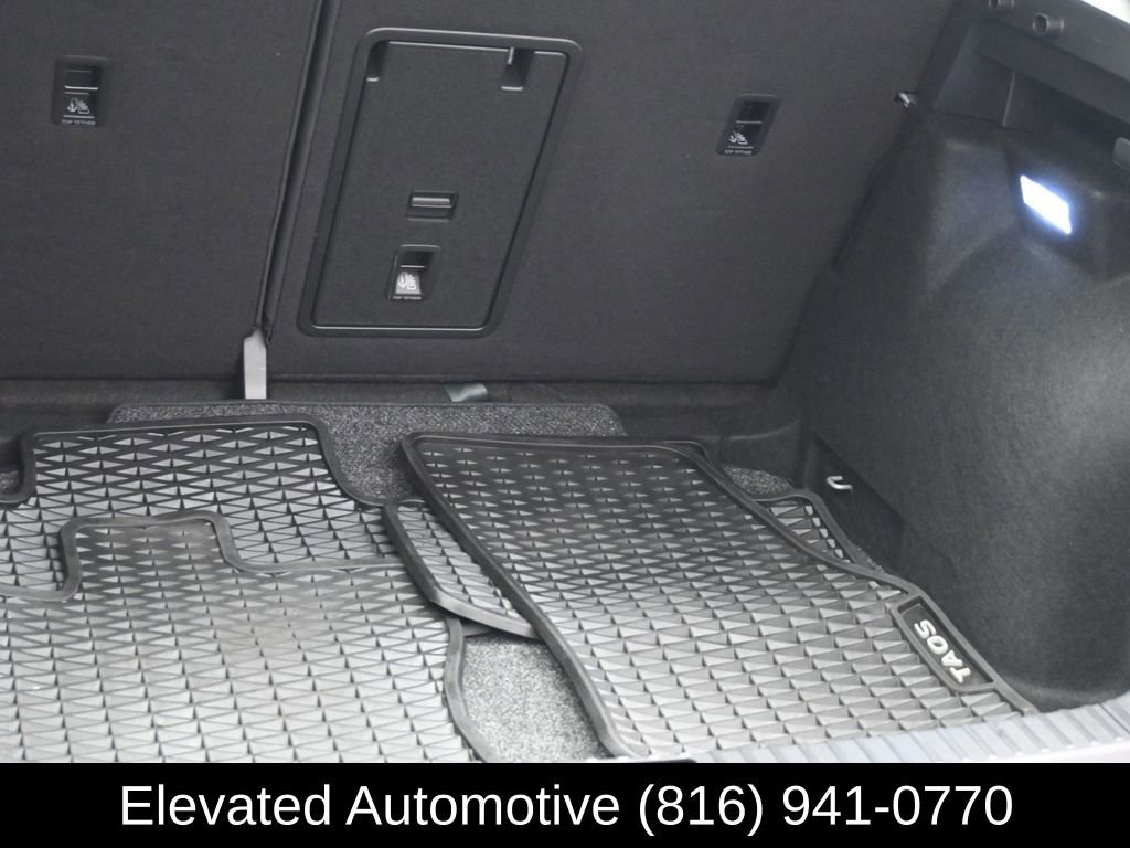 Used 2024 Volkswagen Taos S w/ MDO Package image 19