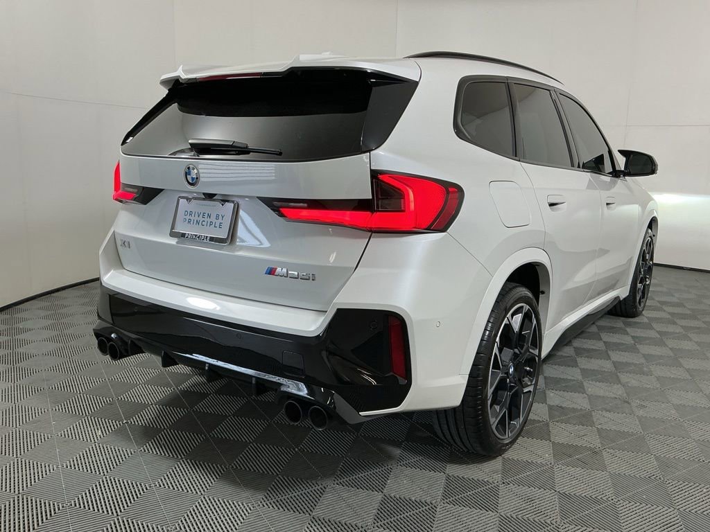 Certified 2025 BMW X1 M35i w/ Premium Package AWD/4WD image 5