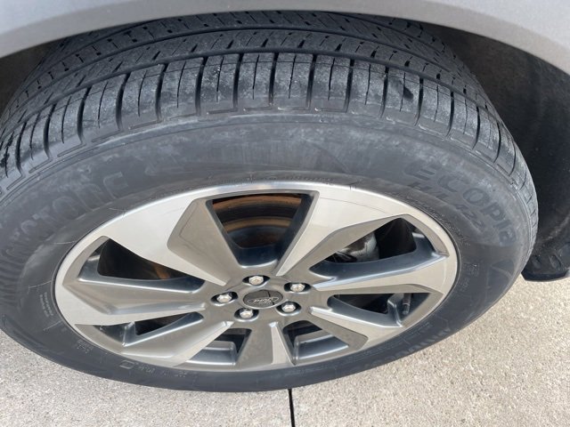 Used 2023 Ford Escape Platinum image 17