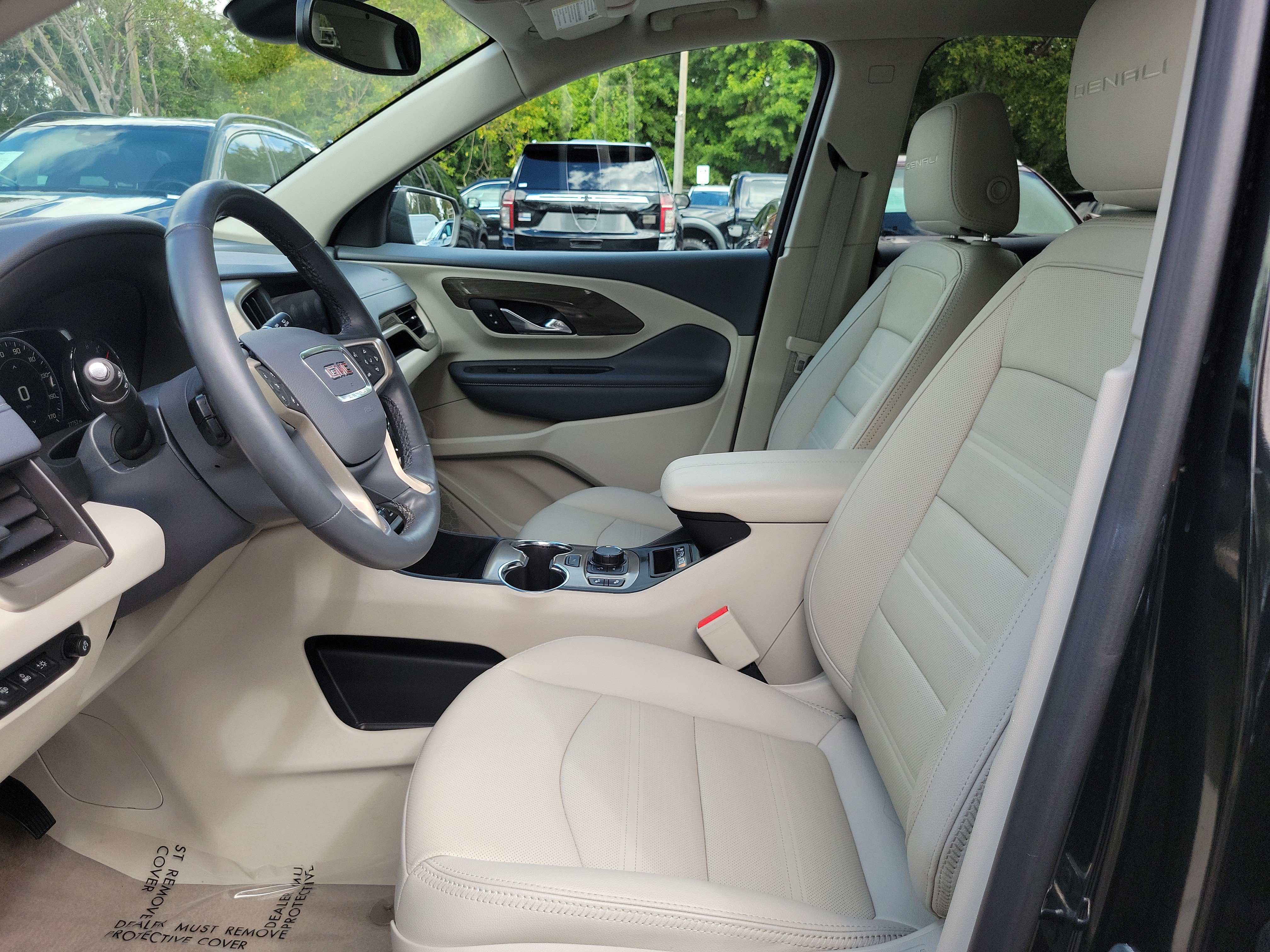 Used 2023 GMC Terrain Denali AWD/4WD image 9