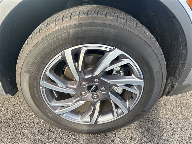 Used 2024 Lincoln Corsair AWD w/ Equipment Group 101A image 7