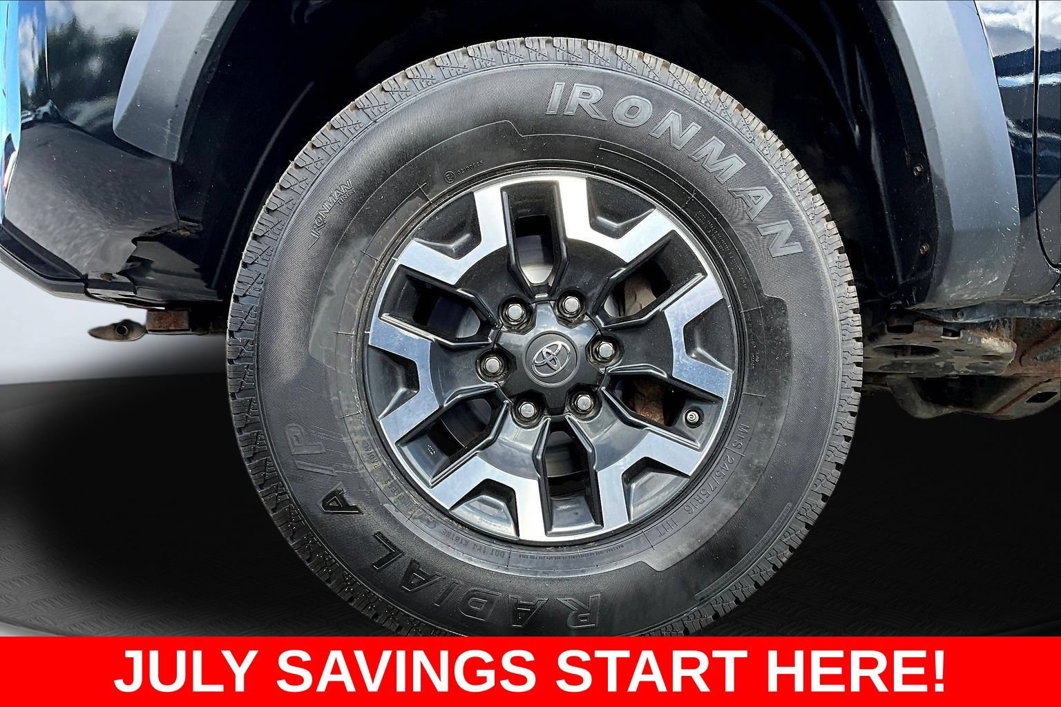 Used 2020 Toyota Tacoma TRD Off-Road w/ Technology Package AWD/4WD image 37