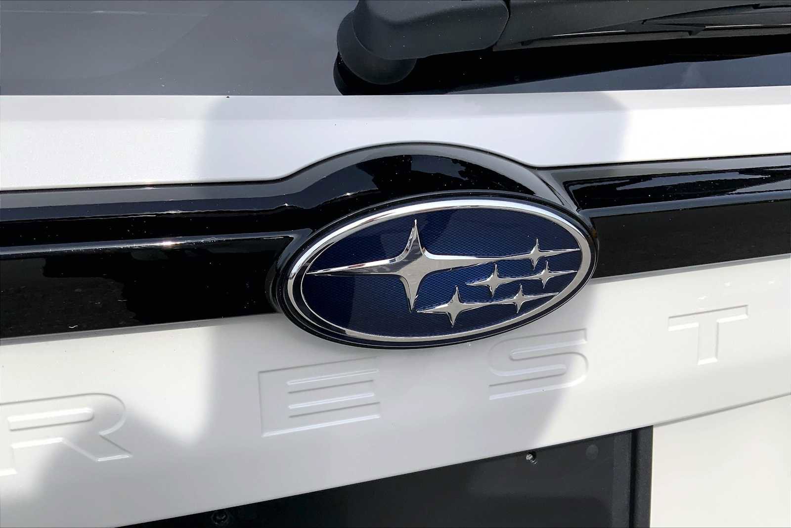 Used 2025 Subaru Forester Premium AWD/4WD image 33