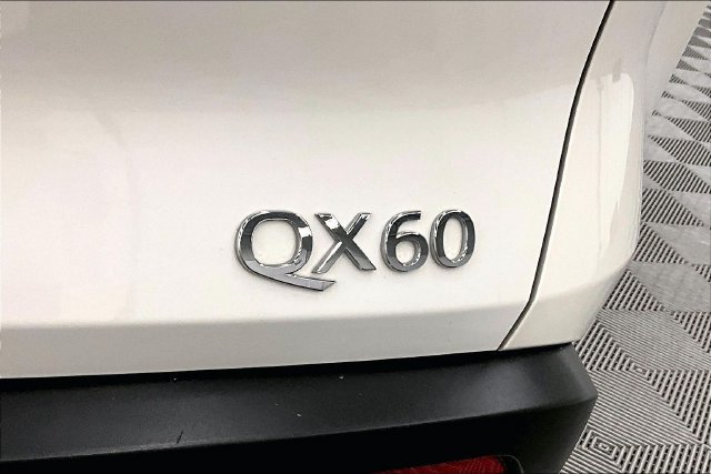 Used 2024 INFINITI QX60 Sensory AWD/4WD image 9