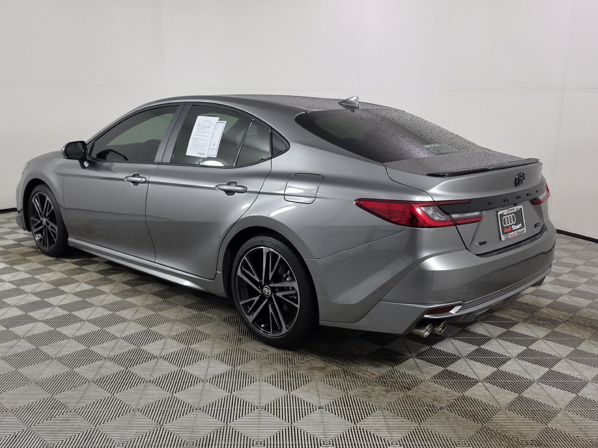 Used 2026 Toyota Camry XSE FWD image 38